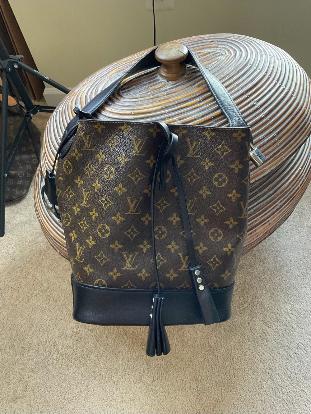 Louis Vuitton GM NN14 Idole Bucket Bag Monogram Canvas and Leather